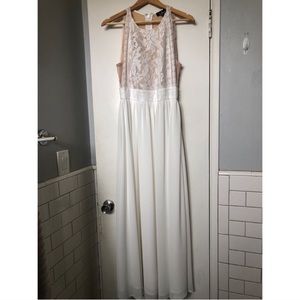 Lulu’s Forever and Always White Lace Maxi Dress